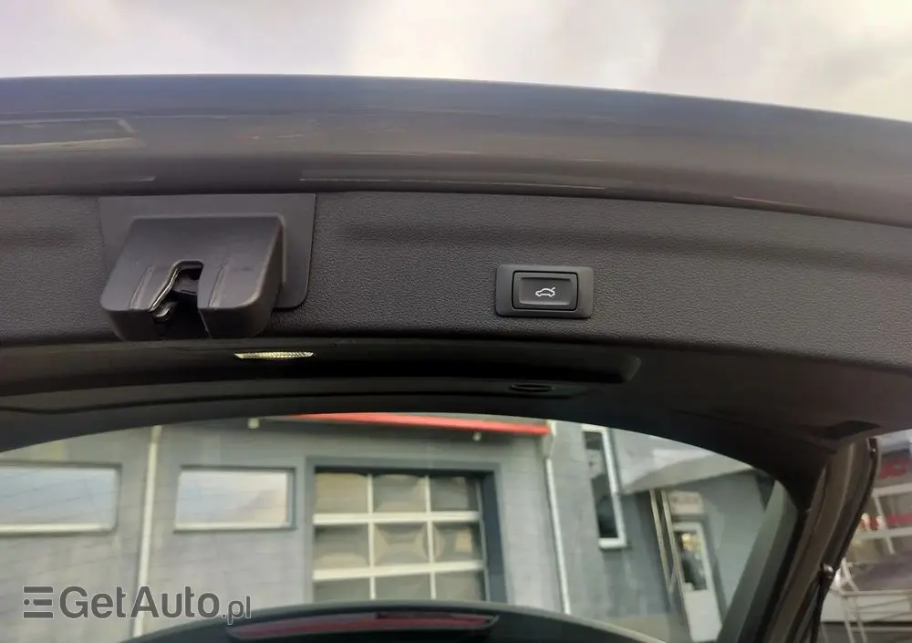 AUDI A6 Avant 40 TDI mHEV S tronic