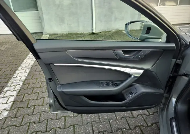 AUDI A6 Avant 40 TDI mHEV S tronic
