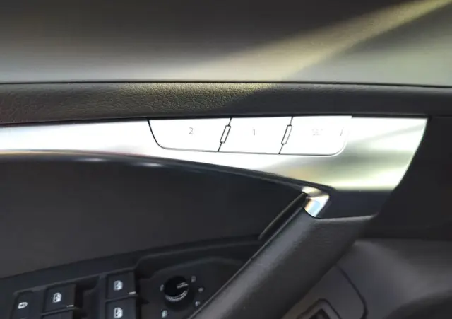 AUDI A6 Avant 40 TDI mHEV S tronic