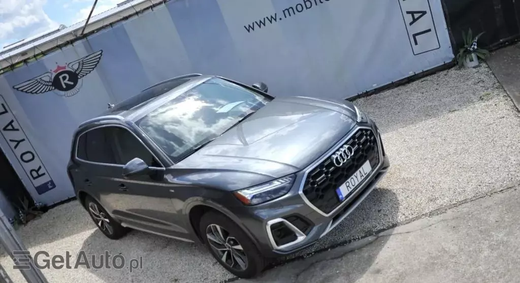 AUDI Q5 
