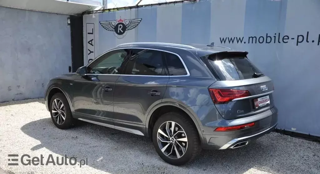 AUDI Q5 
