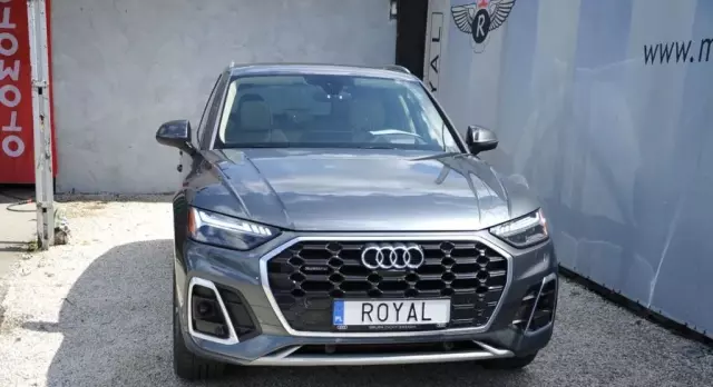 AUDI Q5 