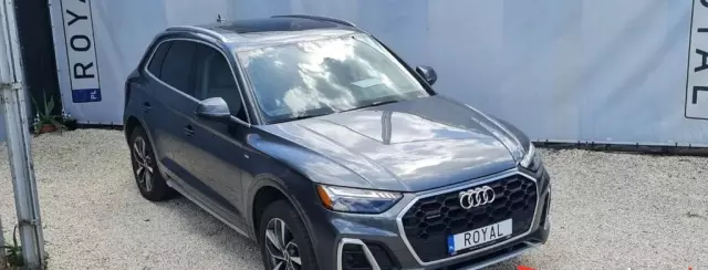 AUDI Q5 