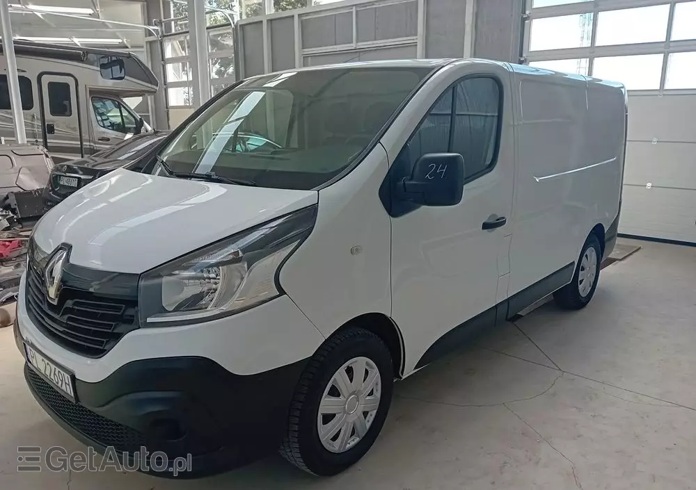 RENAULT Trafic 