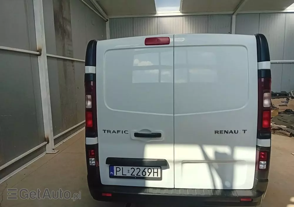 RENAULT Trafic 