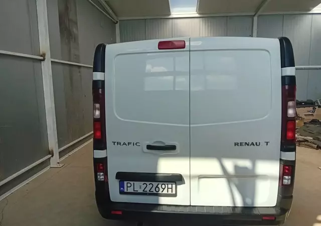 RENAULT Trafic 