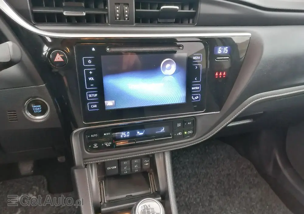 TOYOTA Auris 1.2 T Prestige