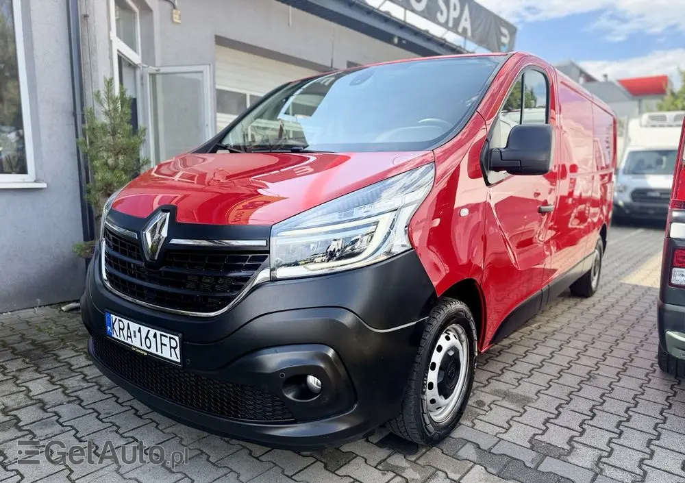 RENAULT Trafic 