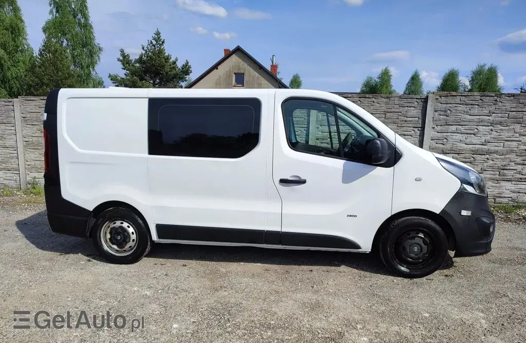 OPEL Vivaro 
