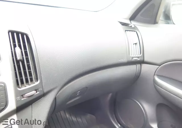 HYUNDAI I30 1.6 Comfort