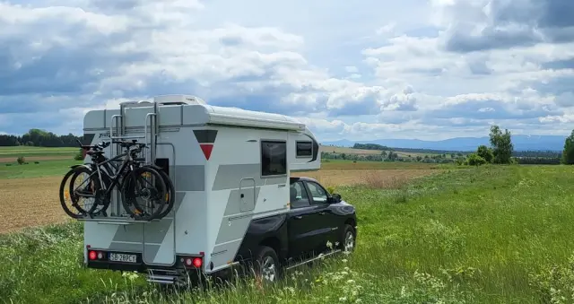 INNY Kabina kempingowa Tischer Trail 250 