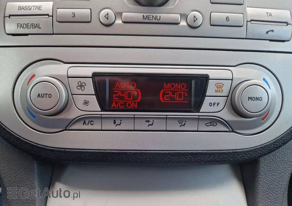 FORD Kuga 2.0 TDCi 2x4 Titanium