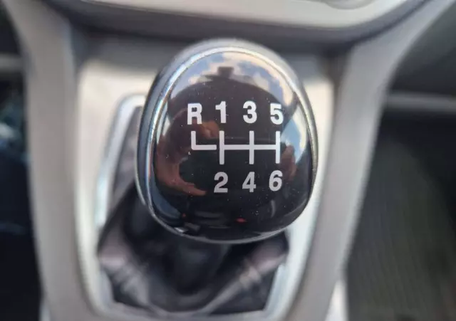 FORD Kuga 2.0 TDCi 2x4 Titanium