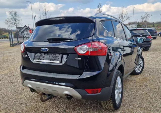 FORD Kuga 2.0 TDCi 2x4 Titanium