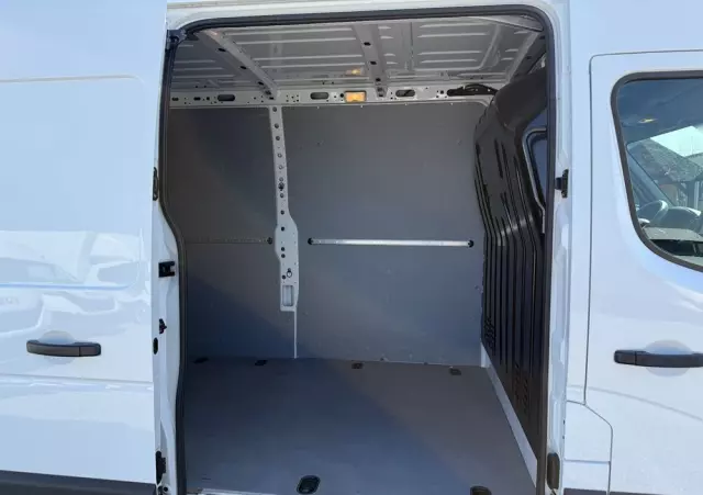 RENAULT 2023/MASTER/L3H2/150KM/Klima/Kamera/tempomat/KeylessGo/multifunkcja/Bliss/SORTIMO 