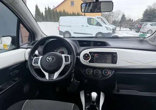 TOYOTA Yaris 1.33 Life EU6