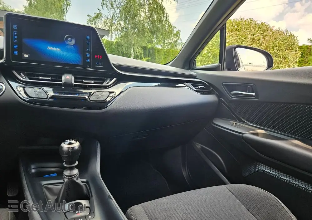 TOYOTA C-HR 1.2 T Active