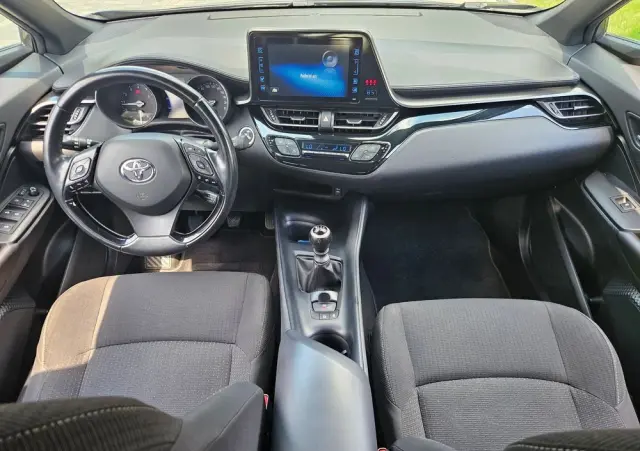 TOYOTA C-HR 1.2 T Active