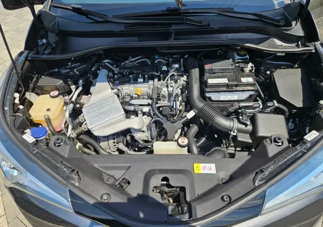TOYOTA C-HR 1.2 T Active