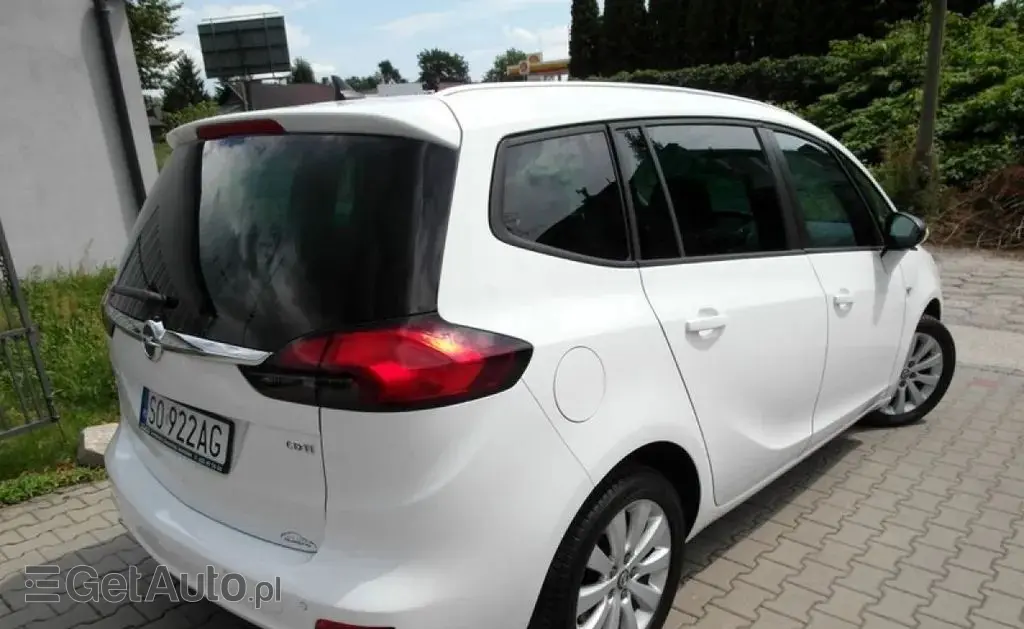 OPEL Zafira 