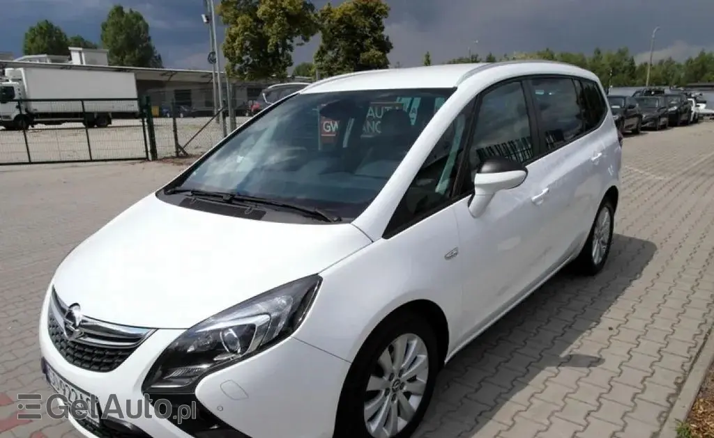 OPEL Zafira 
