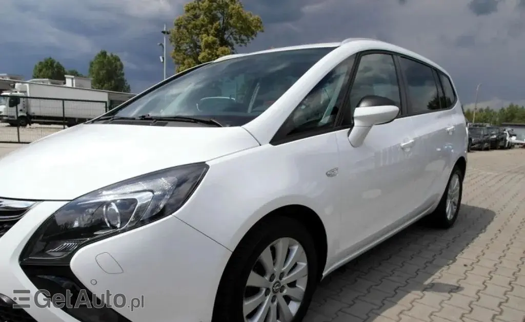 OPEL Zafira 