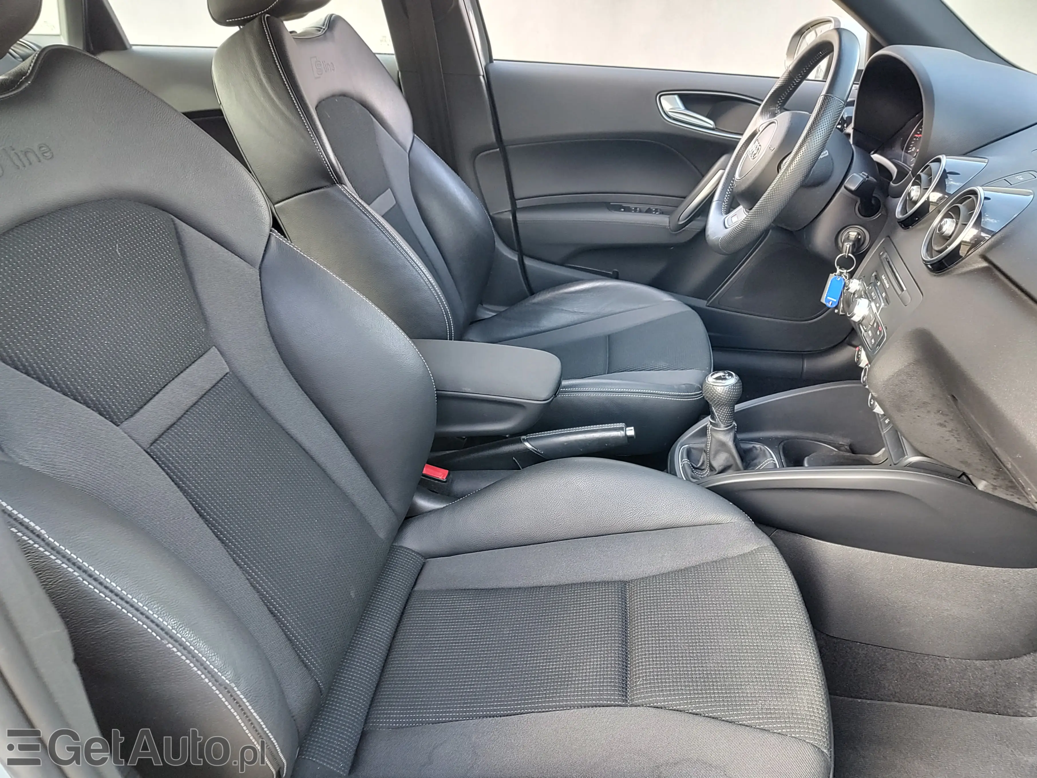 AUDI A1 Sportback  S line