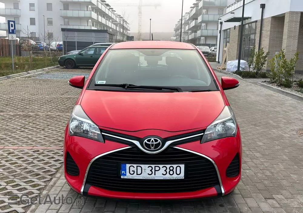 TOYOTA Yaris 1.0 Premium EU6