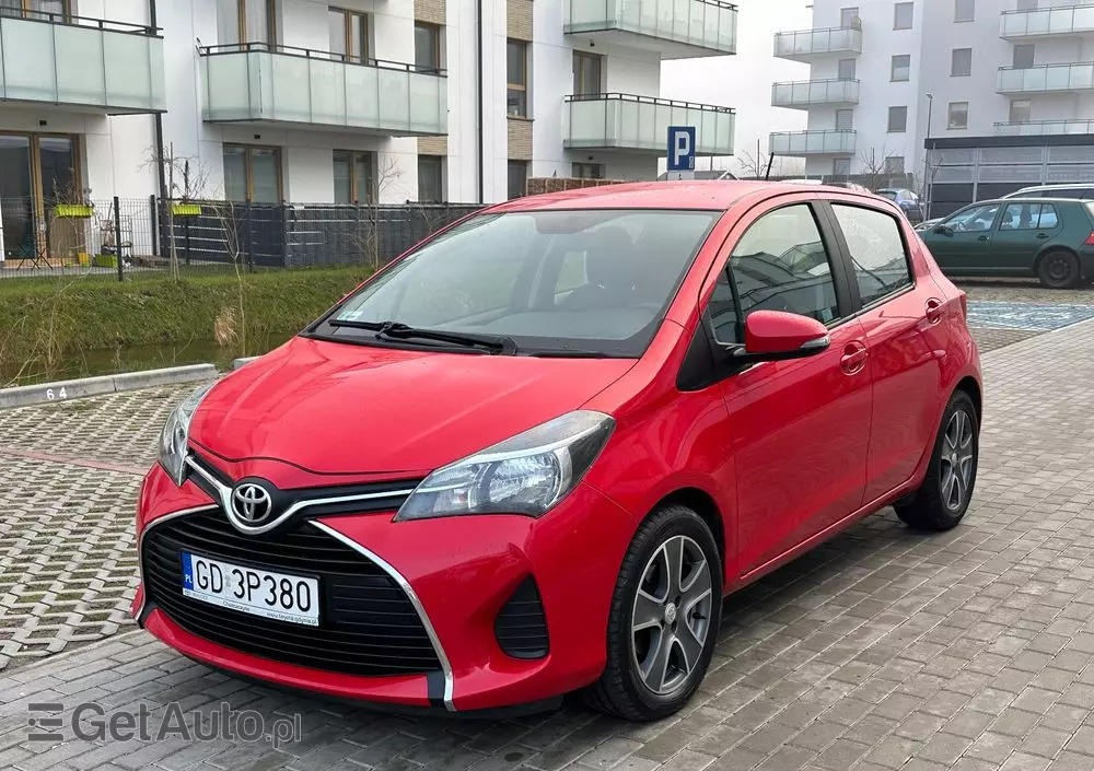TOYOTA Yaris 1.0 Premium EU6