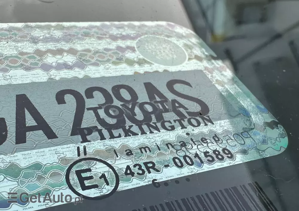 TOYOTA Yaris 1.0 Premium EU6