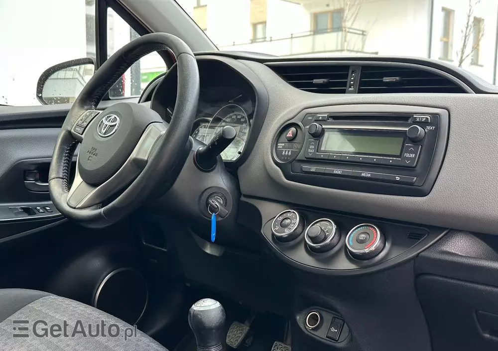 TOYOTA Yaris 1.0 Premium EU6