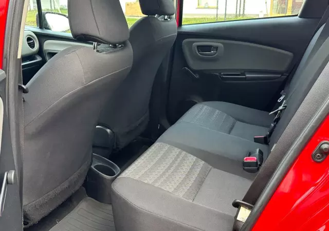 TOYOTA Yaris 1.0 Premium EU6