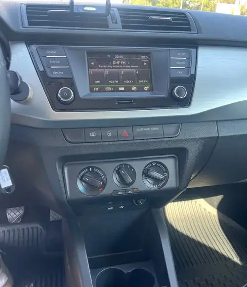 SKODA Fabia 