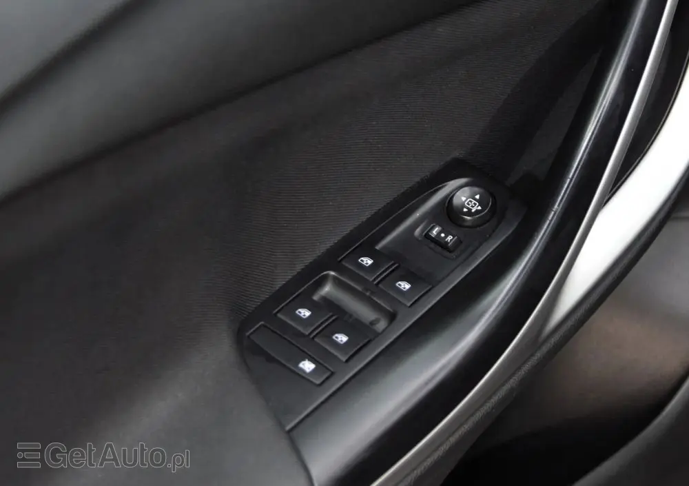 OPEL Astra 1.2 T Edition S&S