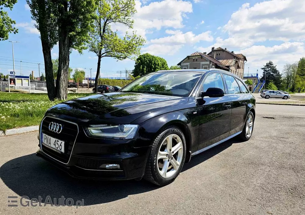 AUDI A4 Avant 1.8 TFSI S line Sportpaket