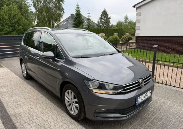 VOLKSWAGEN Touran 2.0 TDI SCR (BlueMotion Technology) DSG Highline