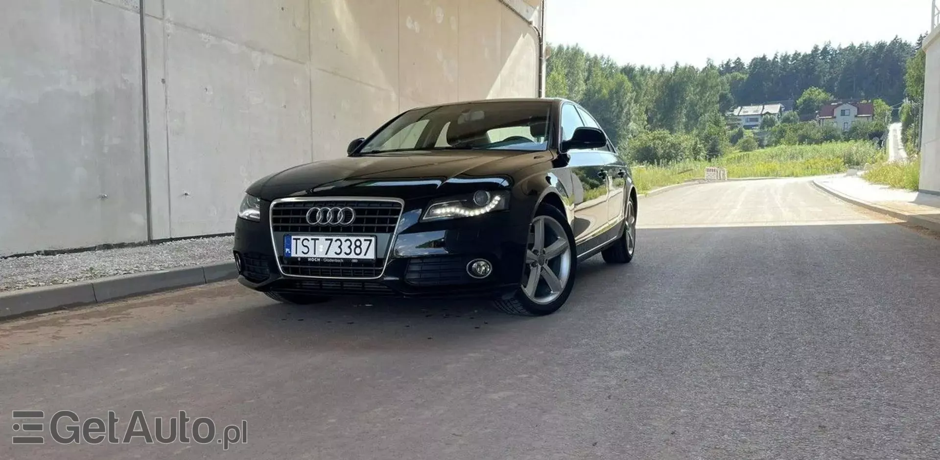AUDI A4 