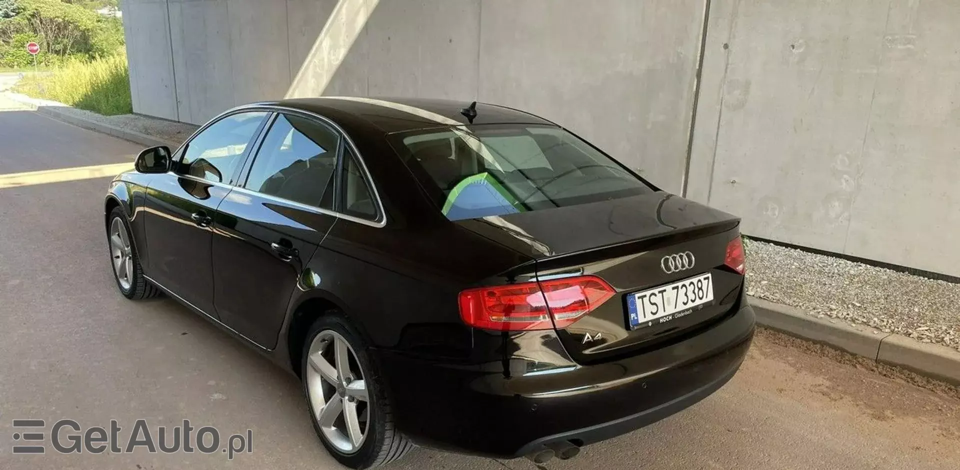 AUDI A4 