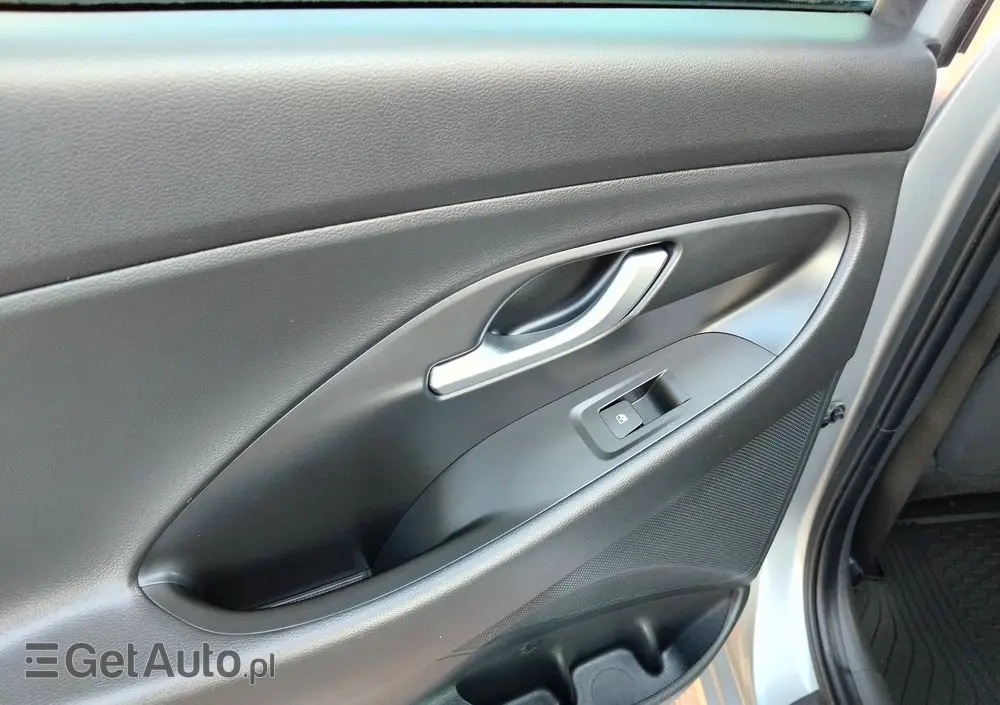 HYUNDAI I30 1.0 T-GDI Modern