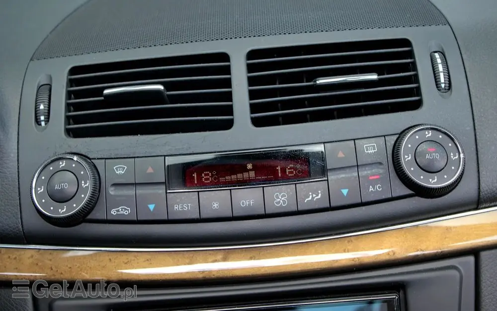 MERCEDES-BENZ Klasa E 350 7G-TRONIC Avantgarde BusinessEDITION