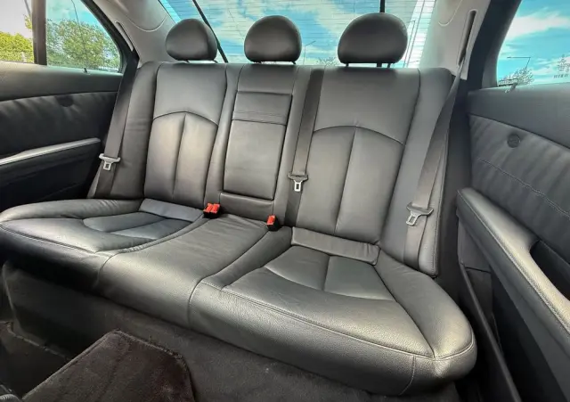 MERCEDES-BENZ Klasa E 350 7G-TRONIC Avantgarde BusinessEDITION
