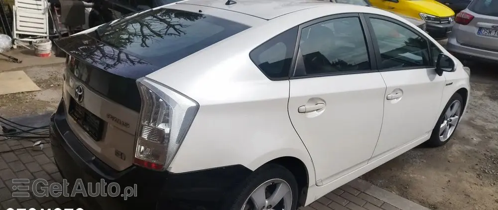 TOYOTA Prius 1.8 HSD Premium