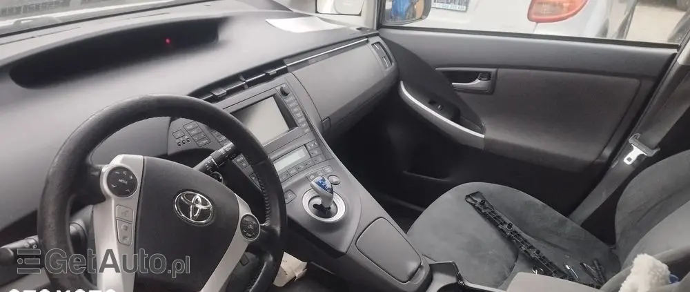 TOYOTA Prius 1.8 HSD Premium