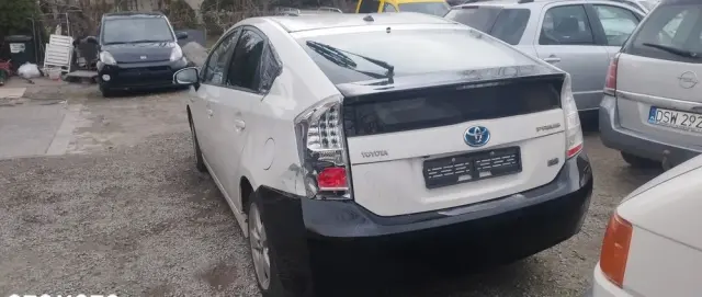 TOYOTA Prius 1.8 HSD Premium