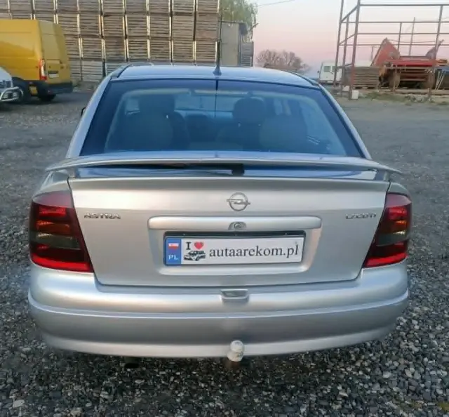 OPEL Astra 
