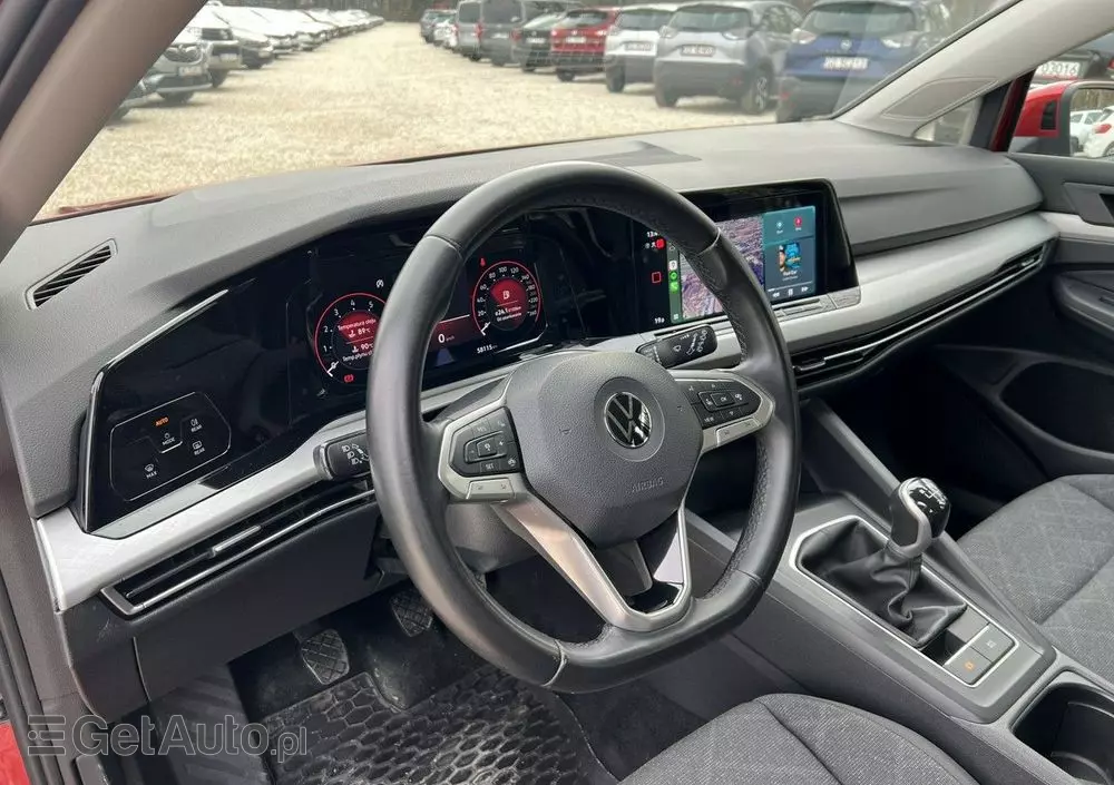 VOLKSWAGEN Golf VIII 1.0 TSI Life