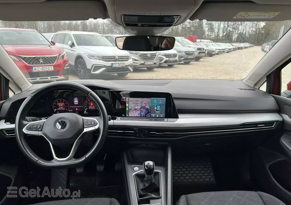 VOLKSWAGEN Golf VIII 1.0 TSI Life