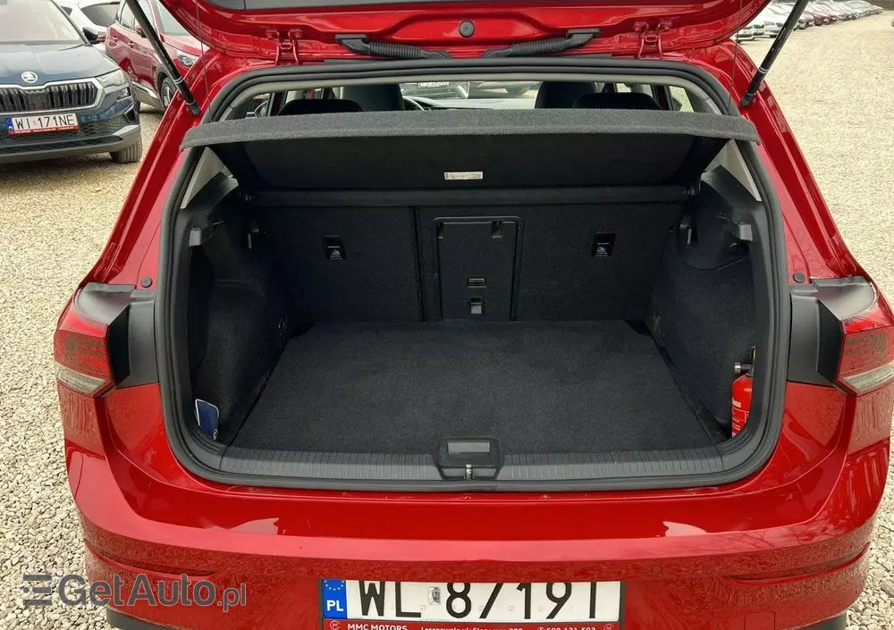 VOLKSWAGEN Golf VIII 1.0 TSI Life