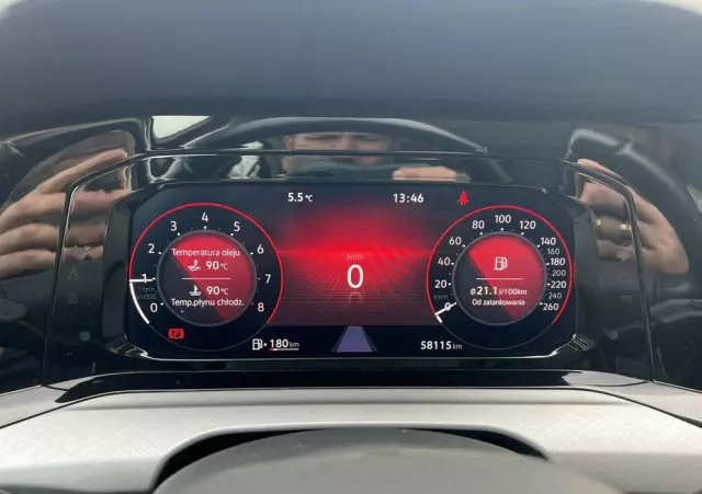 VOLKSWAGEN Golf VIII 1.0 TSI Life