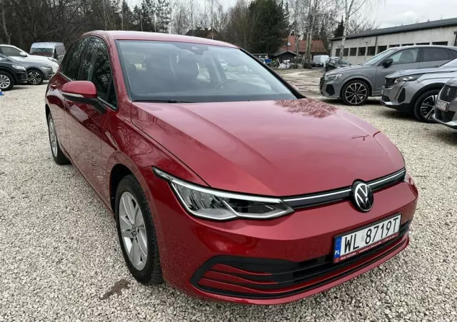 VOLKSWAGEN Golf VIII 1.0 TSI Life